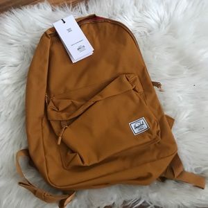 NWT Herschel Classic Backpack 24L